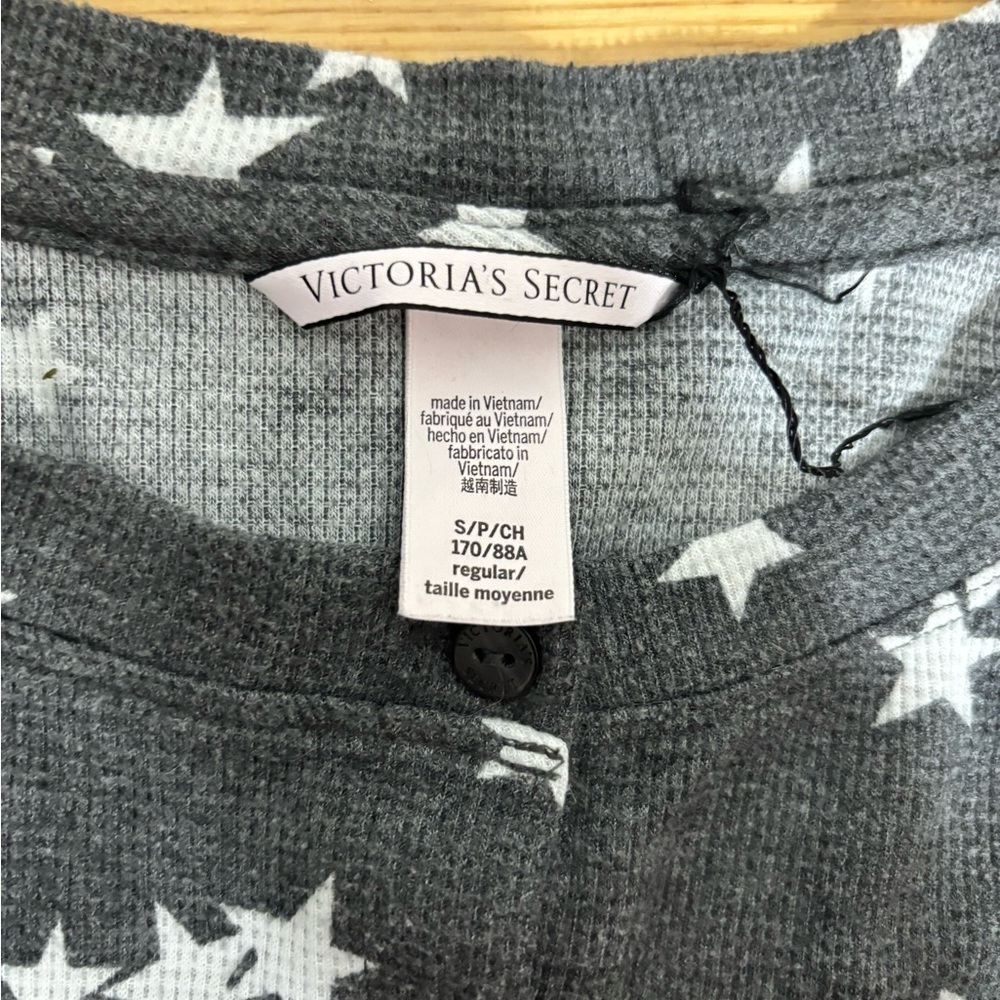 Victoria's Secret Gray and White Star Pajama Set - Picture 3 of 3